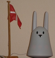 Nabaztag ArseneLapin and a Danish flag